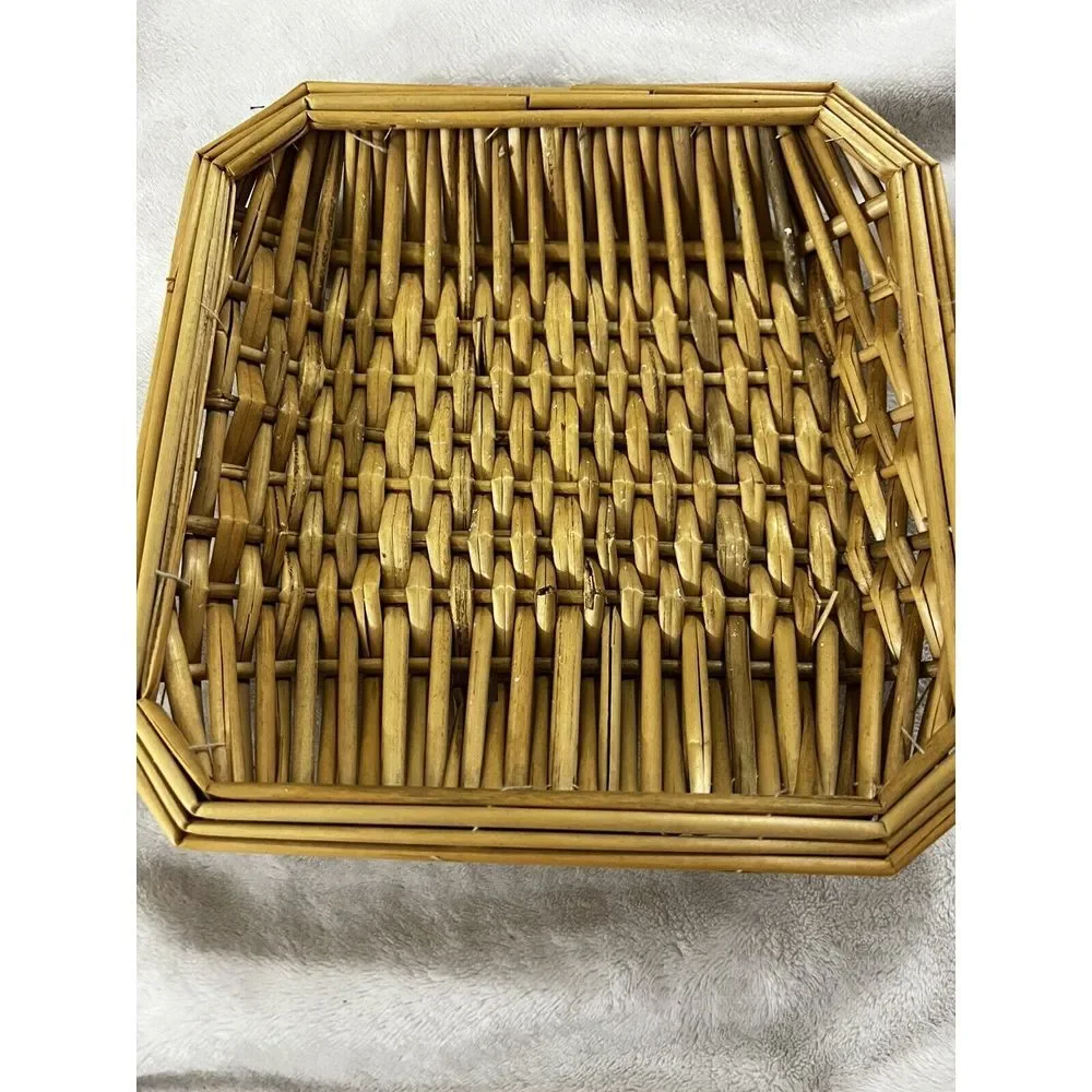 Natural Color Wicker Basket Square‎ 10x10x2